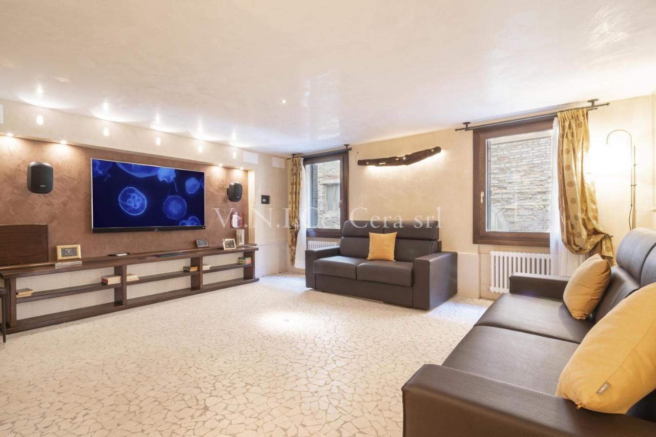 Ve.N.I.Ce. Cera Ca' Del Gondoliere Apartman Velence Kültér fotó